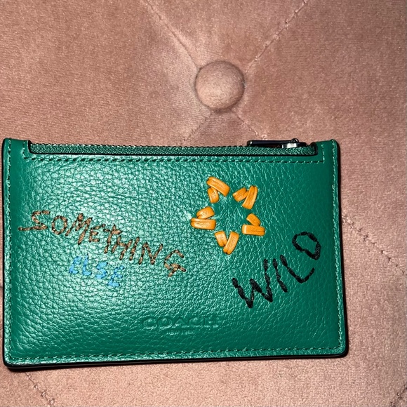 Coach Zip Card Case With Diary Embroidery - Picture 2 of 9